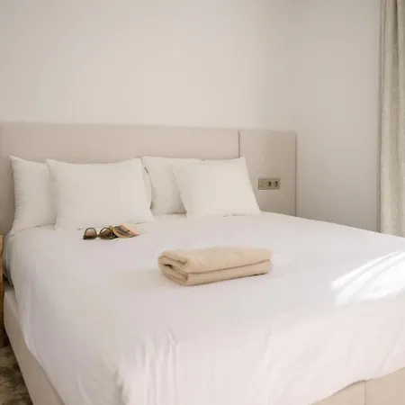 Maldonado - Luxury With Pool In Town Centre - Lual بيت للعطل نيرخا